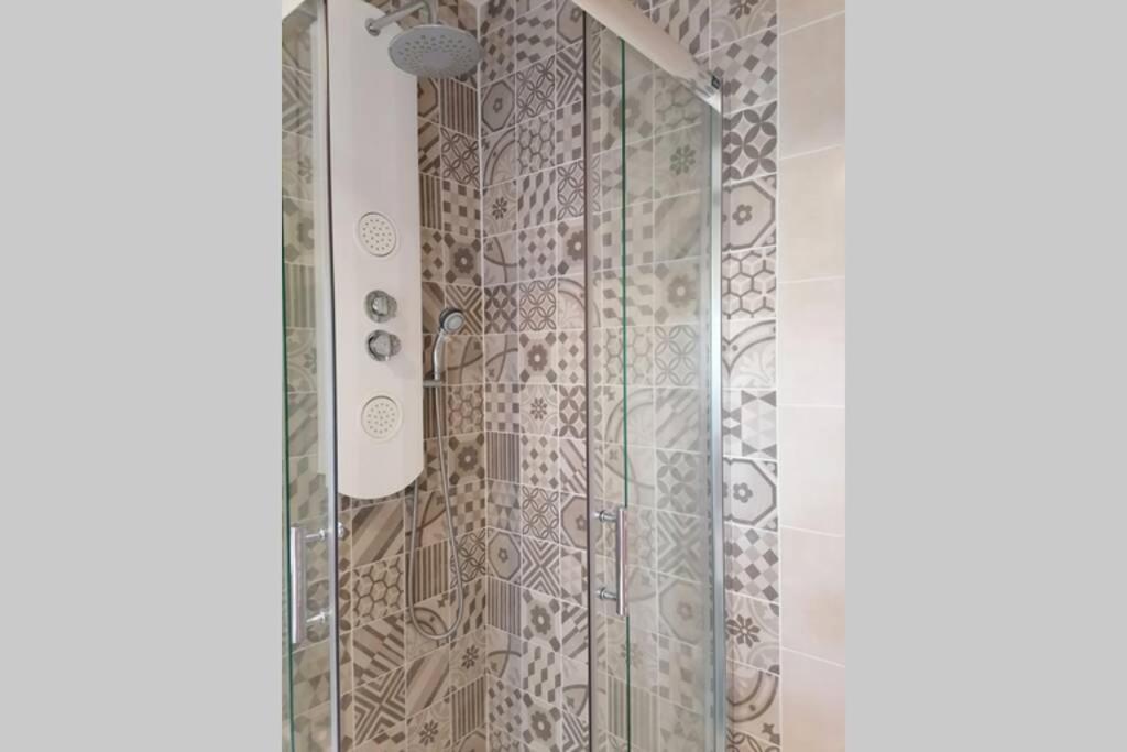 Les Etapes Chartraines Parking Wifi Jaccuzi Διαμέρισμα Σαρτρ Εξωτερικό φωτογραφία